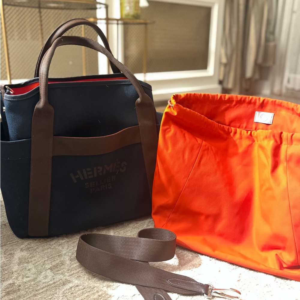 Hermès The Grooming Bag